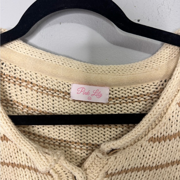 Pink Lily Cream and Tan Knit Sweater - Picture 3 of 4